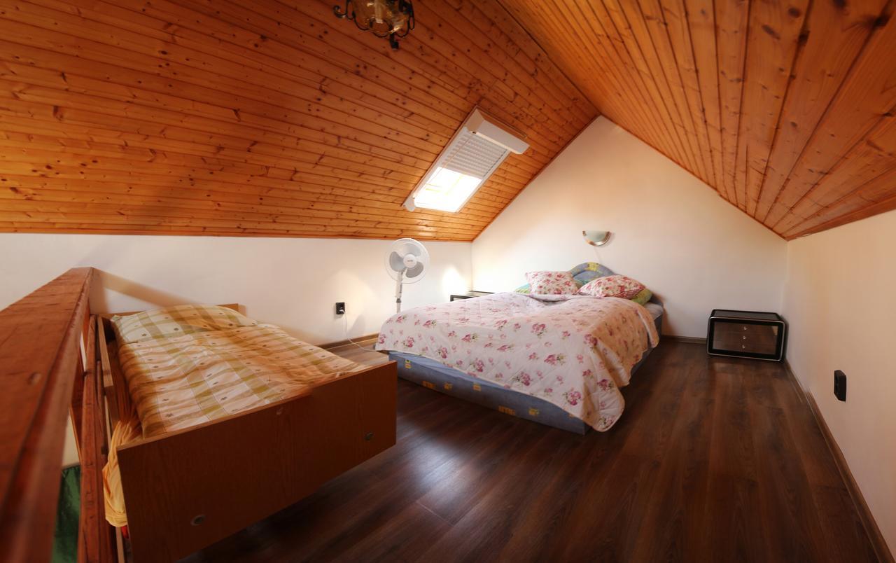 Pension Elisabeth Balatonlelle Bagian luar foto