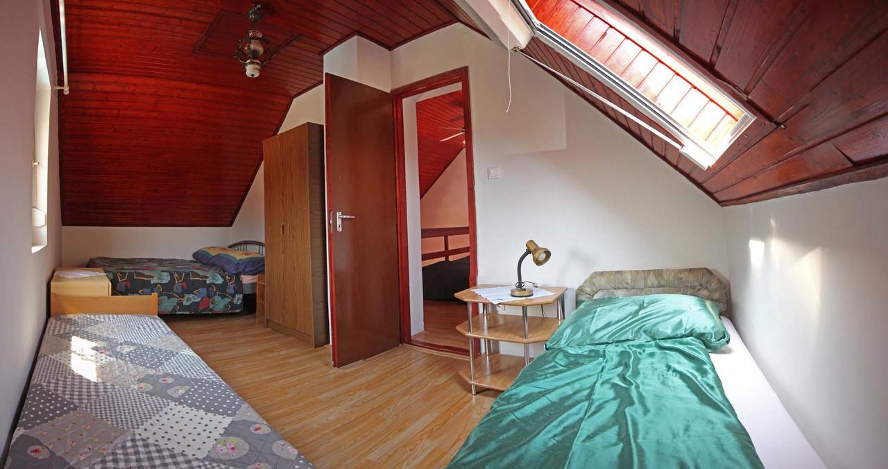 Pension Elisabeth Balatonlelle Bagian luar foto